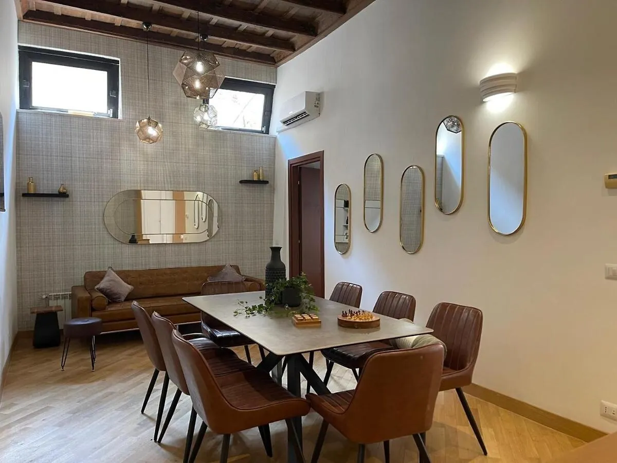 Colosseo Glam Miracle Suite Rzym Apartament