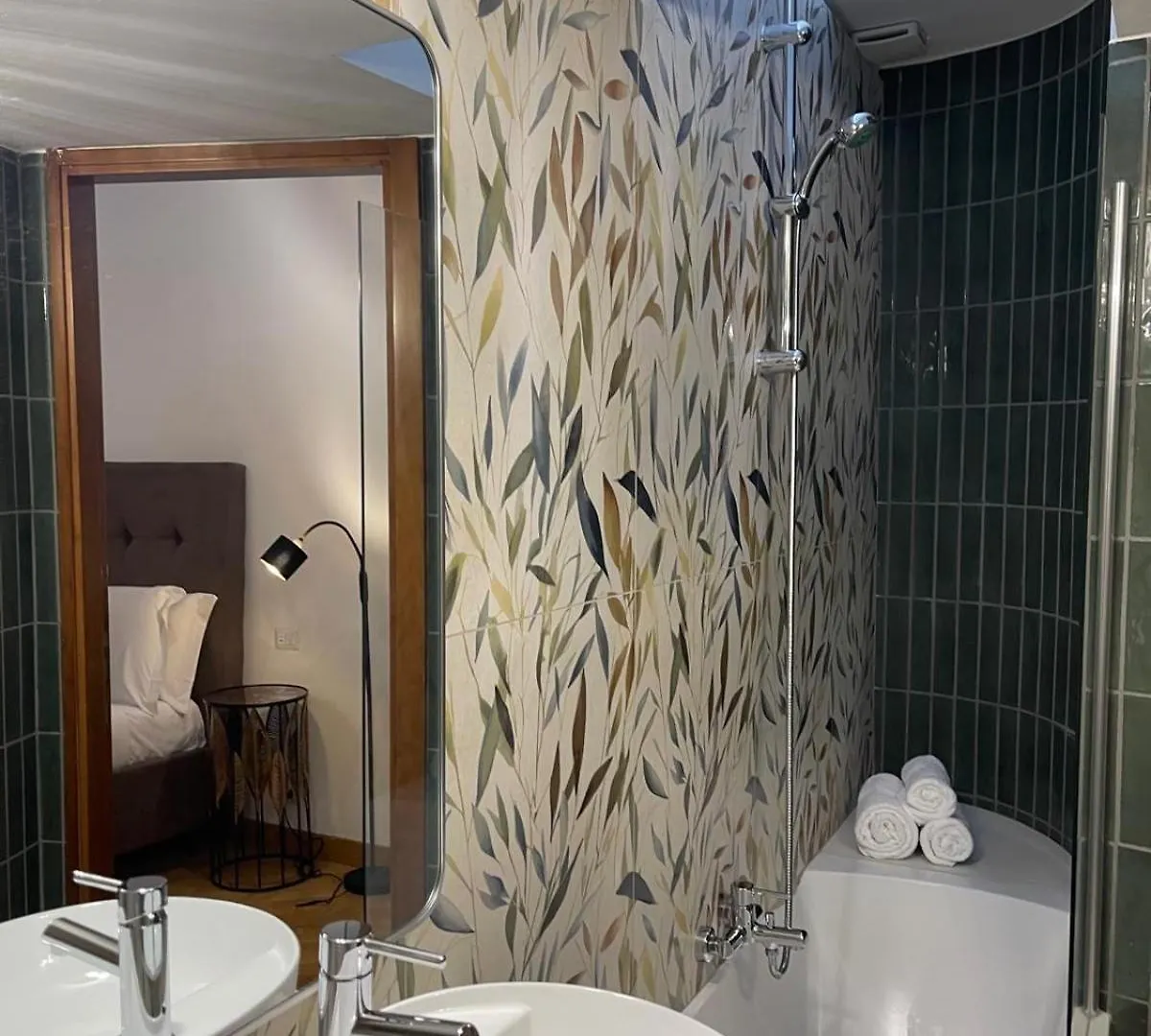 Colosseo Glam Miracle Suite Rome 0*,